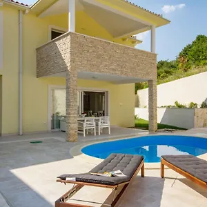  Ferienhaus House Sunny Rock